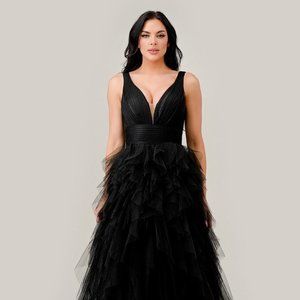 NEW LONG FORMAL SLEEVELESS A-LINE TULLE DRESS W/ V-NECK & TIERED SKIRT CD347